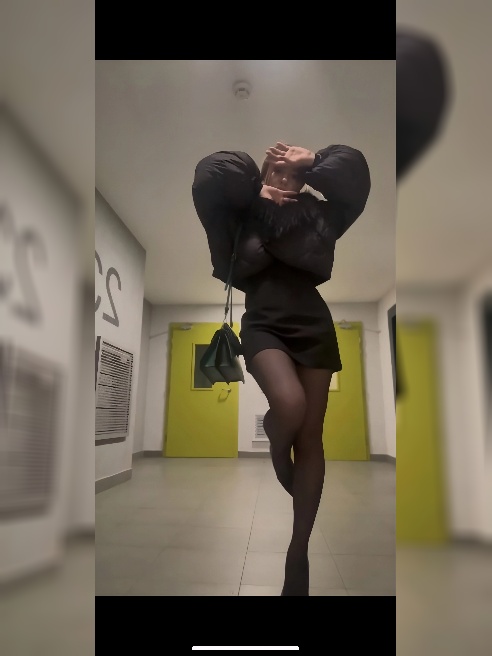 Привет👄я Ева, страсть, ласки, нежность, и это все про меня♥ я раскованная, без комплексов, без всяких предрассудков,в час входит классиче...