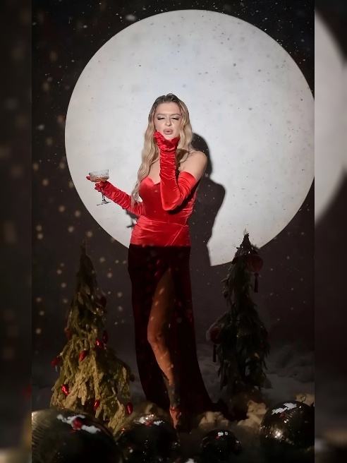 Я Валери — твоя искушающая мечта в реальности. 🔥
Мои прикосновения разжигают, мои губы сводят с ума, а тело манит к себе снова и снова.... Я Валери — твоя искушающая мечта в реальности. 🔥
Мои прикосновения разжигают, мои губы сводят с ума, а тело манит к себе снова и снова....