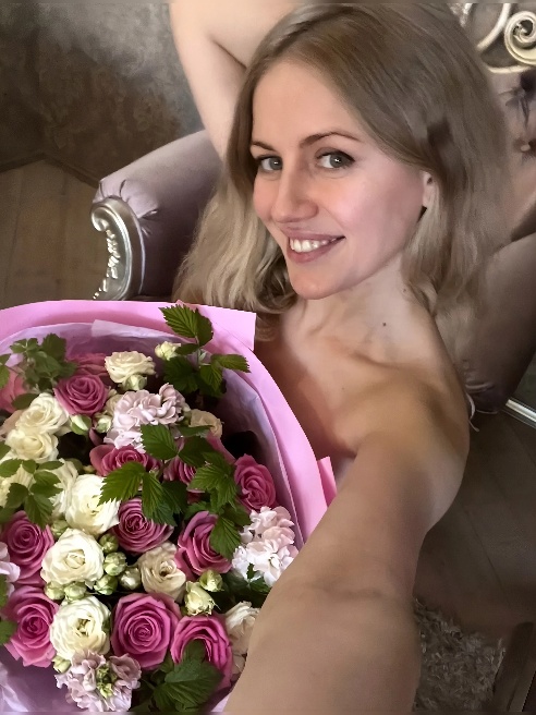 Я не глупа) у меня два высших образования.

Если такой вид удовольствия, как интеллектуальный, тебе не чужд, то ты тоже будешь приятно по...