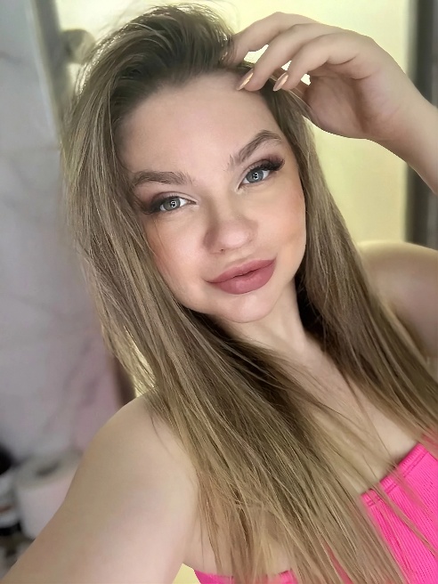 Моё удовольствие — во всём, и я дарю его без ограничений. 💋 Поцелуи становятся искрой, куни и МБР — прелюдией, а фингеринг и ласки доводя...