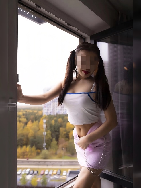 Хотите овладеть мои молодым сексуальным телом, тогда приглашаю вас в свою квартирку. 



Стану послушной девочкой в умелых руках ❤️ ❤️ ❤️...