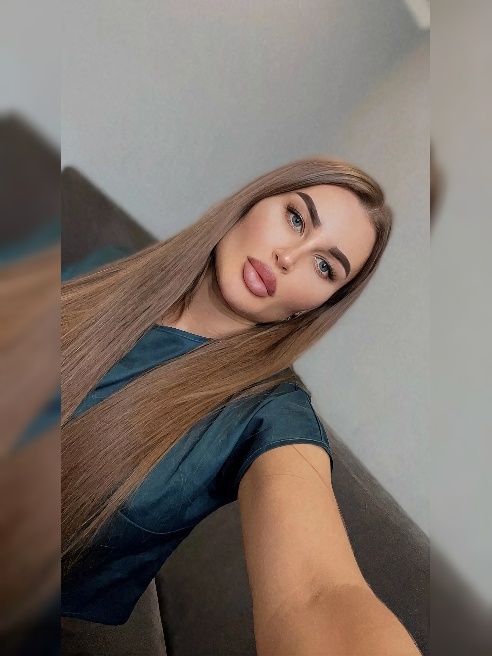 Что вы почувствуете:



• Сильное телесное возбуждение и плотный контакт с первых минут.

• Женщину, которая ведёт и усиливает ваши желан...