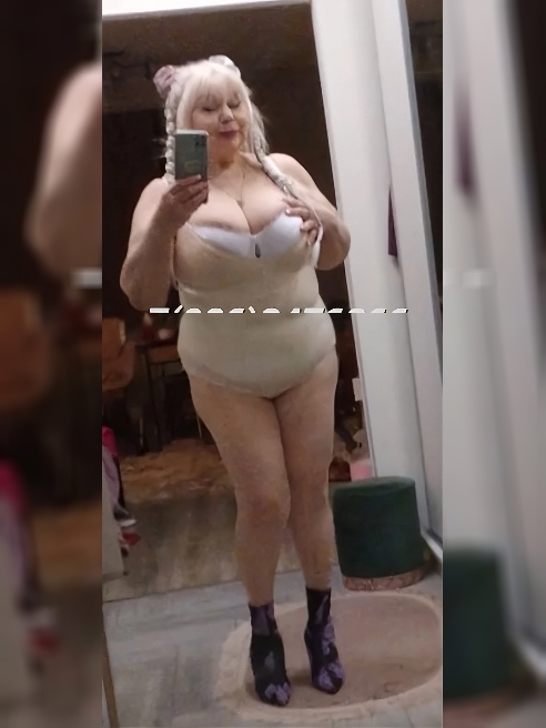 Инна-ТА ещё ШТуЧКА)любит делать глубокий минетик, 

УМЕЮ и ЛЮБЛЮ,с УДОВОЛЬСТВИЕМ)

Встречаю в красивом боди, 

чулочках и на каблуках!...