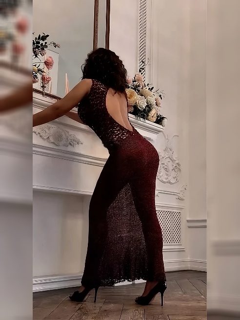 Красивая,загорелая,общительная,милая ,весёлая)💃😘 Фото мои)Сама отвечаю на звонки и сообщения.Уютная,чистая квартира без запаха еды и дома...