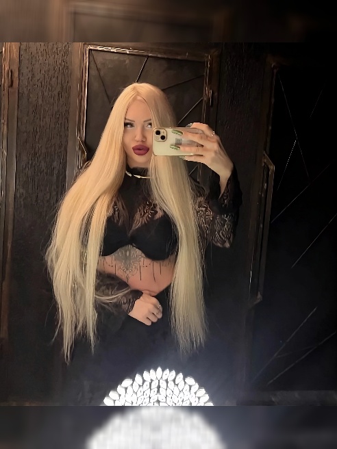 НОВАЯ ASS🍑🍑🍑ДА,ОНА ТЕПЕРЬ ЕЩЕ БООООЛЬШЕ МОИ БЕДРА 130 см😱ВСЕ НЕРАВНОДУШНЫЕ МАЛЬЧИКИ И ДЕВОЧКИ можете наблюдать за Моими событиями в инсте...