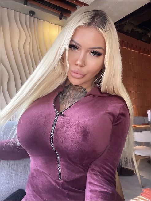 НОВАЯ ASS🍑🍑🍑ДА,ОНА ТЕПЕРЬ ЕЩЕ БООООЛЬШЕ МОИ БЕДРА 130 см😱ВСЕ НЕРАВНОДУШНЫЕ МАЛЬЧИКИ И ДЕВОЧКИ можете наблюдать за Моими событиями в инсте...