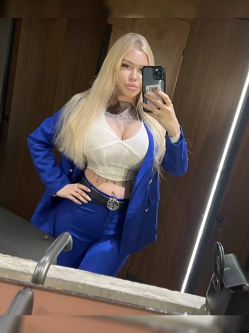 НОВАЯ ASS🍑🍑🍑ДА,ОНА ТЕПЕРЬ ЕЩЕ БООООЛЬШЕ МОИ БЕДРА 130 см😱ВСЕ НЕРАВНОДУШНЫЕ МАЛЬЧИКИ И ДЕВОЧКИ можете наблюдать за Моими событиями в инсте...