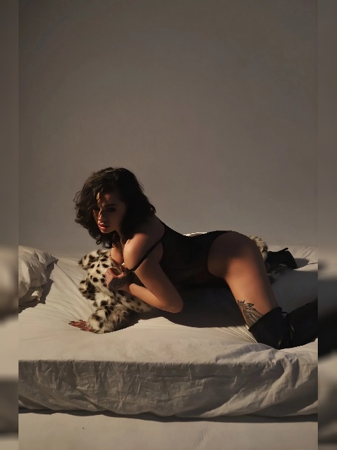 СЕКС, КАК В САМОМ ЛУЧШЕМ ПОРНО!

🔞Упругая ФИТНЕС-ПОПКА!!!Обалденный вид, когда стою раком!!

🔞ОЧЕНЬ ЧИСТОПЛОТНА!! Веду здоровый образ жиз...