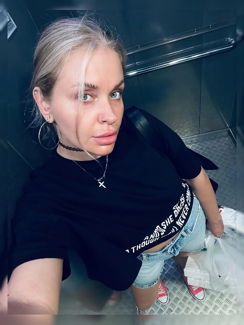 Я очень люблю секс и готова практически ко всему 😏 Для тебя я буду ласковой киской или развратной сучкой, тебе очень понравится со мной п...