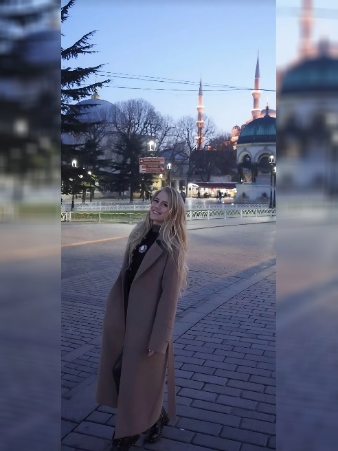 ул. Мосфильмовская  💓 



Платиновая блондинка) СЛАДКАЯ РАЗВРАТНИЦА и МЕГА искусница ПОРНО актриса ! Моя партнерша получила американского...