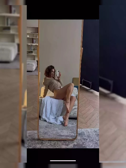 хочу тебя так сильно, что дрожу от одного лишь воображения твоих прикосновений… 💦

Моё тело уже горит, каждая клеточка жаждет твоей страс...