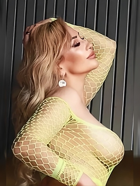 Привет, милый!💋Меня зовут Камилла.
Я милая, нежная, ласковая, чувственная, искренняя, горячая. Люблю мужчин и обожаю чувственный секс💦хо... Привет, милый!💋Меня зовут Камилла.
Я милая, нежная, ласковая, чувственная, искренняя, горячая. Люблю мужчин и обожаю чувственный секс💦хо...