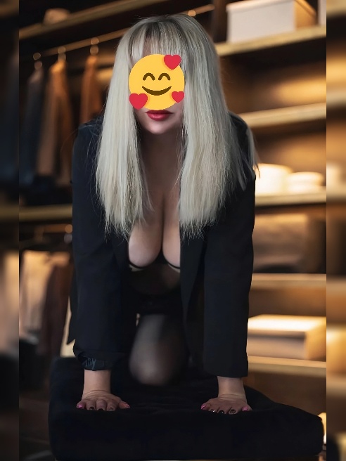 Доброго времени суток 😘

Меня зовут Алиса.

Я сексуальная девушка с аппетитными формами и натуральной грудью.Весёлая и всегда готова к вс...