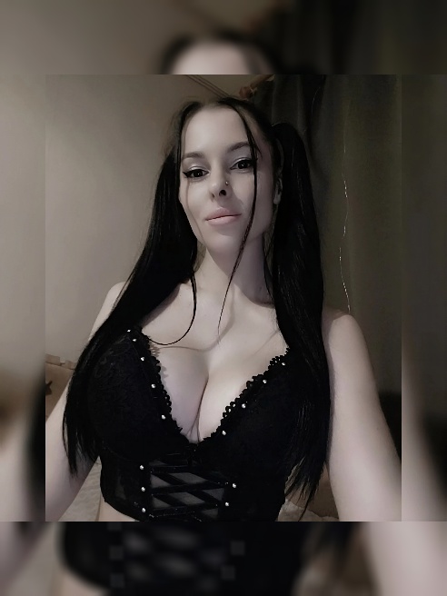 Обожаю встречи с адекватными и желающим меня мужчинами😉

 Я всегда приятно но пахну, в чистом и красивом белье и в хорошем настроении 💥❤️...