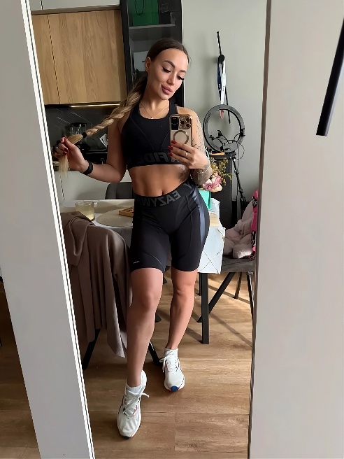 💖 Привет, я Lera Murr — модель Pornhub, и я здесь, чтобы подарить тебе настоящее наслаждение.

Ты когда-нибудь мечтал о том, чтобы всё бы...