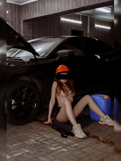 Златоручка ❤профессиональный и самый сексуальный автомеханик концерна -«AutoVag” Мне точно будет о чем поговорить с мужчиной ❤🔥
Юная,с... Златоручка ❤профессиональный и самый сексуальный автомеханик концерна -«AutoVag” Мне точно будет о чем поговорить с мужчиной ❤🔥
Юная,с...