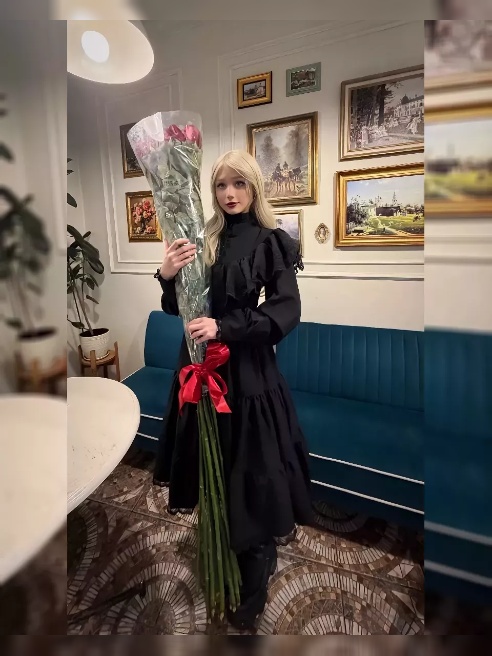 Хотелось бы найти постоянных клиентов:) Свободного времени мало из-за учебы, поэтому надо заранее договариваться. Учусь в самом топовом В...
