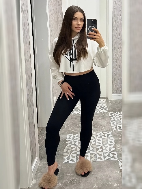 Инди. 💋💋💋

Люблю секс. 💋💋💋

Обожаю мужчин и не представляю свою жизнь без мужского внимания, заботы и чувства защищенности. Набирай скоре...