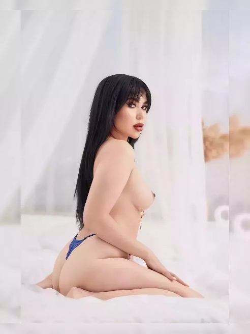 Я так сильно хочу тебя, что это сводит меня с ума. 🔥👅 Мои горячие поцелуи и смелые прикосновения будут доводить тебя до предела. Я буду д...