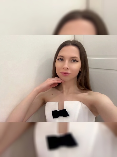 Люблю флирт до мурашек, жаркие взгляды и те ночи, когда дыхание сбивается от удовольствия! Могу быть сверху, снизу, в любой позе, где уго...