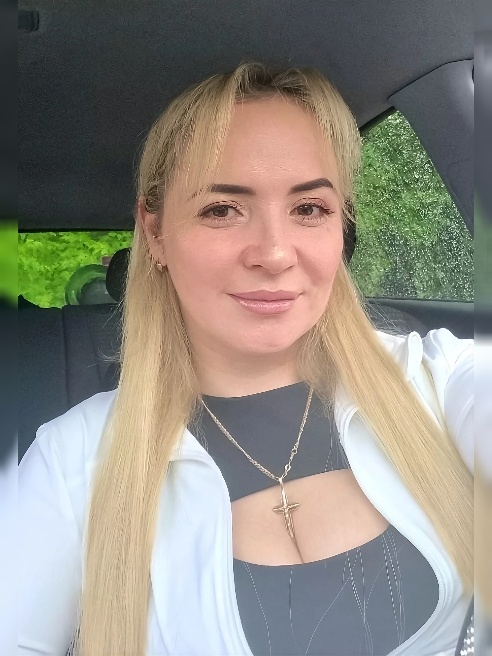Здравствуй ! Меня зовут Женя, готова приехать к тебе в гости или пригласить к себе. \r\nБез лишних заморочек, без комплексов и без пробле...