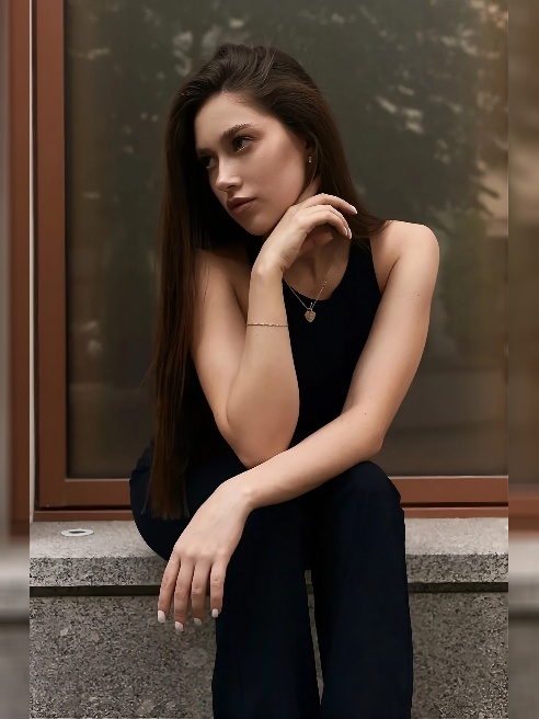 Обожаю дарить яркие эмоции, звони

Как же давно меня никто не трахал..😭💦Приеду и сделай с моей узкой писей, что хочешь 🍌🔥 Я буду кричать...