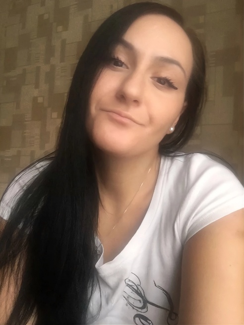 Симпатичная и молодая, тебе со мной понравиться,с удовольствием учту все твои пожелания!)самый лучший миньетик в твоей жизни!))