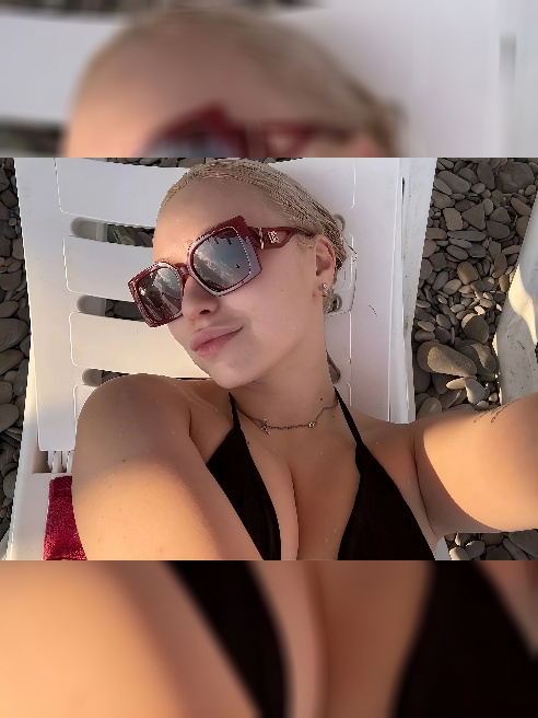 Привет меня зовут Юленька и я впервые тут разместилась 😛

У меня натуральная красота( не силикона , геля в губах и другого тюнинга) , люб...