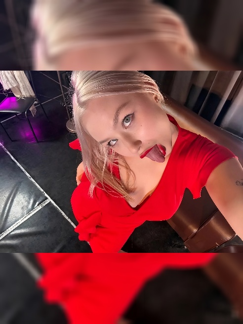 Привет меня зовут Юленька и я впервые тут разместилась 😛

У меня натуральная красота( не силикона , геля в губах и другого тюнинга) , люб...