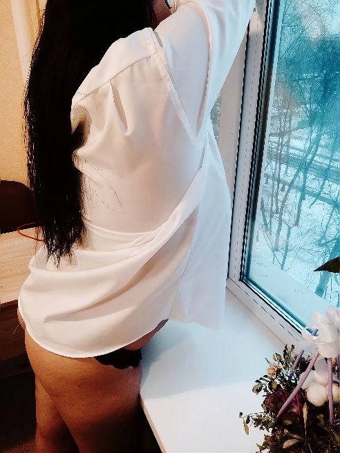 Ивправду работаю одна !!! И нет подруги, большая просьба читайте... И фото я не высылаю. Убеждать вас в том что это я не буду и не собир... Ивправду работаю одна !!! И нет подруги, большая просьба читайте... И фото я не высылаю. Убеждать вас в том что это я не буду и не собир...