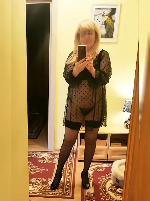 Аппетитная ухоженная блондиночка с милым личиком и пышными данными) Я ласковая и горячая, шаловливая и сексуальная... Со мной тебе будет...