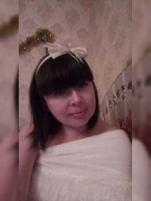 симпатичная брюнетка пригласит             

к себе в гости порядочного мужчину славянской внешности звонить за час до приезда обязательн...