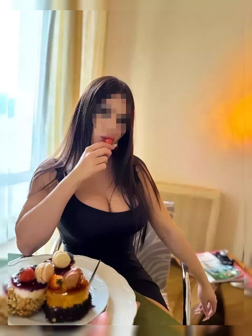 Приветик! Я Адель💋, а как тебя зовут?) Давай поиграем вместе во взрослые, пошлые и развратные игры! ) Обожаю получать удовольствие сама и... Приветик! Я Адель💋, а как тебя зовут?) Давай поиграем вместе во взрослые, пошлые и развратные игры! ) Обожаю получать удовольствие сама и...
