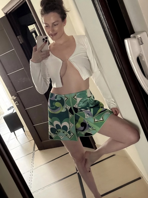 🔞 Я Анна. Познакомимся? Проведём вместе вечер, ночь или обеденный перерыв? ;) Буду твоей стихийной любовницей!  



Ценю постоянство и пр...
