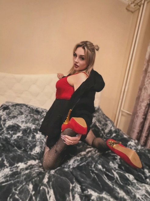 Просьба, сразу писать что вы хотите, долгих переписок  просто так не веду. Если нужен вирт или страстный диалог- это все за деньги ) Так...