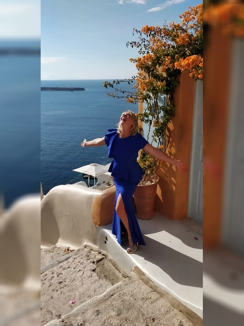 Люблю дарить удовольствие и получаю его сама, кончая многократно!

При взаимной симпатии способна на большее, чем заявлено в анкете!)

По...
