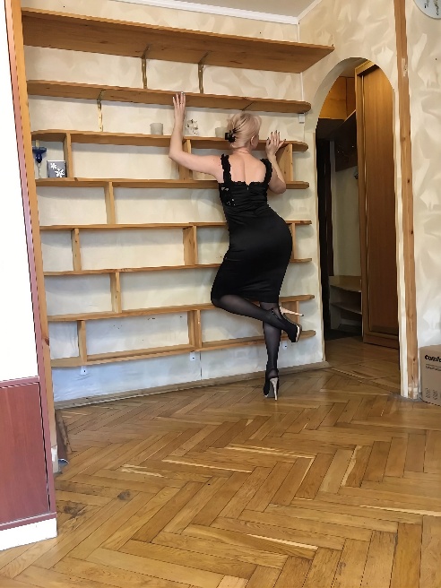 Пошалим вместе.. Думаю, что я интересный человек, будет что обсудить и пообщаться на определенные темы.. 