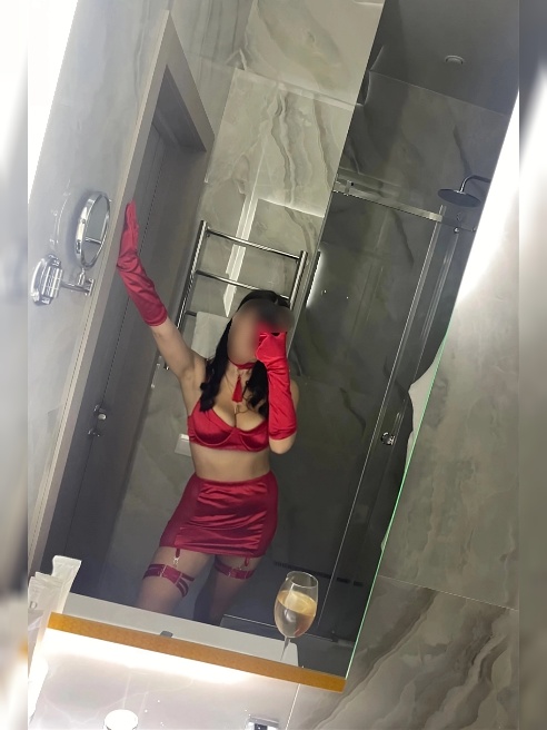 Привет. Видишь анкету звони, приезжай😉 Я отвечаю сама и принимаю одна 😉
Без салонов, без обмана и без лишних людей.
У меня спокойно, чи... Привет. Видишь анкету звони, приезжай😉 Я отвечаю сама и принимаю одна 😉
Без салонов, без обмана и без лишних людей.
У меня спокойно, чи...