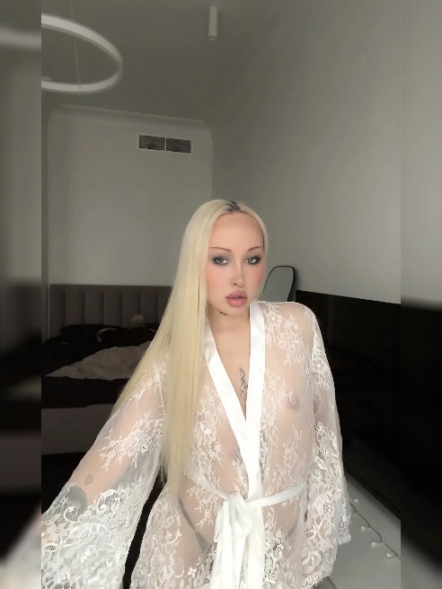 Мяу💋 я выгляжу как $учка, но на самом деле я ласковый френдли ангел🪽 ну ладно, сучка я только в постели, хах…супер gfe - девочка💦🥵 

Обож...