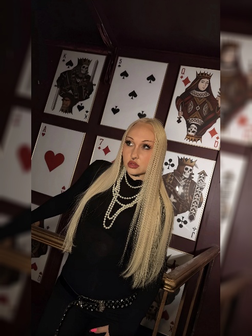 Мяу💋 я выгляжу как $учка, но на самом деле я ласковый френдли ангел🪽 ну ладно, сучка я только в постели, хах…супер gfe - девочка💦🥵 

Обож...