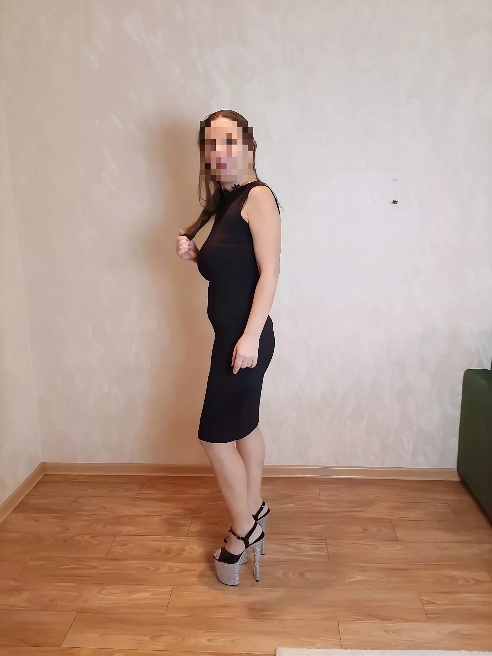 Я легко нахожу общий язык с любым человеком, даже не смотря на изнурительный день,твоё настроение на 1000000% будет на много более позити...