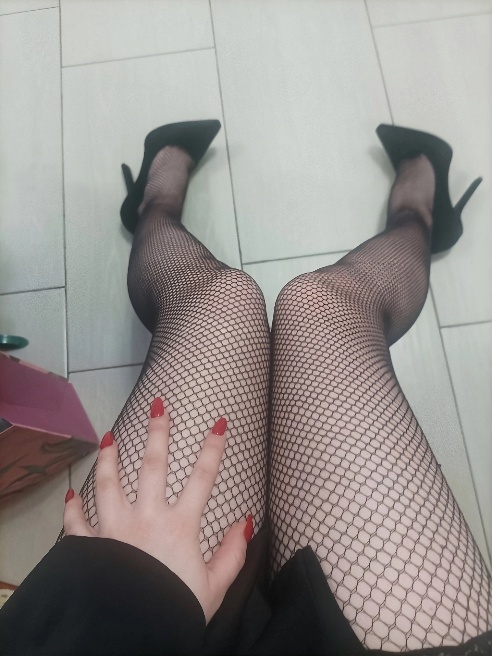 Я Аня, мне 19 лет, зеленые глазки и милое личико 😁

Совсем недавно тут,поэтому успей пригласить, ИНДИ 😘 

Общительная, дружелюбная и горя...