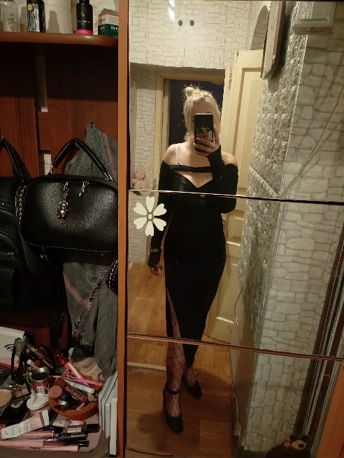 🥰Нежная, и в то же время властная🔞🫦.
От ласки,до власти!
(Объятия, поцелуи, мурашки...)
(Оскорблений, унижений, и подчинения тебя се... 🥰Нежная, и в то же время властная🔞🫦.
От ласки,до власти!
(Объятия, поцелуи, мурашки...)
(Оскорблений, унижений, и подчинения тебя се...