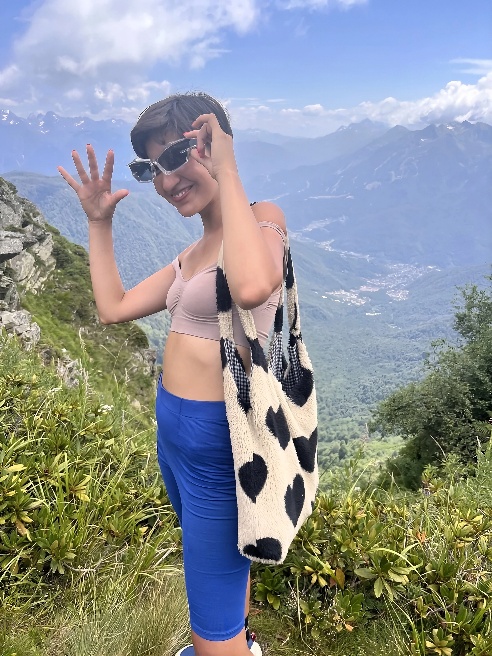Привет! ❤



Важный момент: мне лучше писать в WhatsApp или Telegram — на звонки я не отвечаю. Оба мессенджера находятся в самом низу мое...