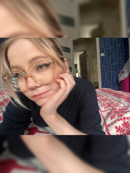 Есть хоум порно)Люблю трахаться в рот и большие размеры тоже люблю 