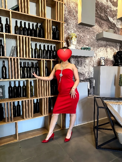Горячая брюнетка украсит твой досуг. Не салон! 💋💋💋💋😘😘