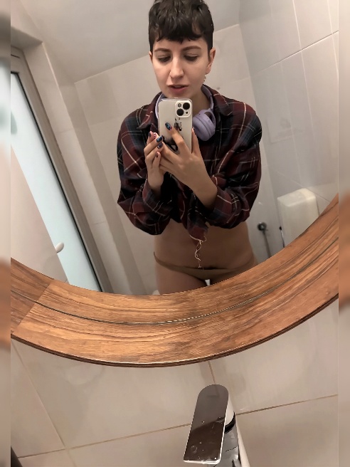 Привет! ❤



Важный момент: мне лучше писать в WhatsApp или Telegram — на звонки я не отвечаю. Оба мессенджера находятся в самом низу мое...
