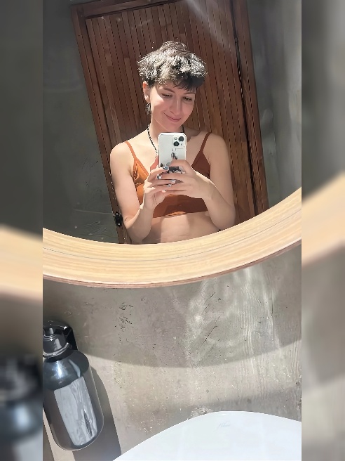 Привет! ❤
Важный момент: мне лучше писать в WhatsApp или Telegram — на звонки я не отвечаю. Оба мессенджера находятся в самом низу мое... Привет! ❤
Важный момент: мне лучше писать в WhatsApp или Telegram — на звонки я не отвечаю. Оба мессенджера находятся в самом низу мое...
