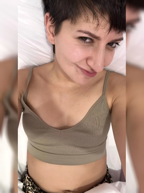 Привет! ❤
Важный момент: мне лучше писать в WhatsApp или Telegram — на звонки я не отвечаю. Оба мессенджера находятся в самом низу мое... Привет! ❤
Важный момент: мне лучше писать в WhatsApp или Telegram — на звонки я не отвечаю. Оба мессенджера находятся в самом низу мое...