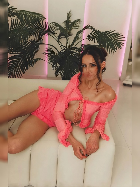Привет😘

Я молоденькая, высокая красавица, которая обязательно тебе понравится 💋💋💋

Я очень люблю секс и все, что с ним связано 💋💋💋

Прие...